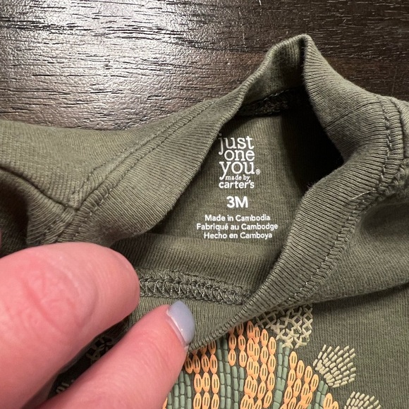 Baby Infant 3M bundle of clothing - t shirts, tank tops, shorts, onesie - Picture 4 of 14